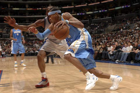 彭啸：说不遗憾是假的，更希望并肩作战过的兄弟们能越来越好（彭啸：说没有遗憾不现实，更盼曾并肩作战的兄弟们越来越好）