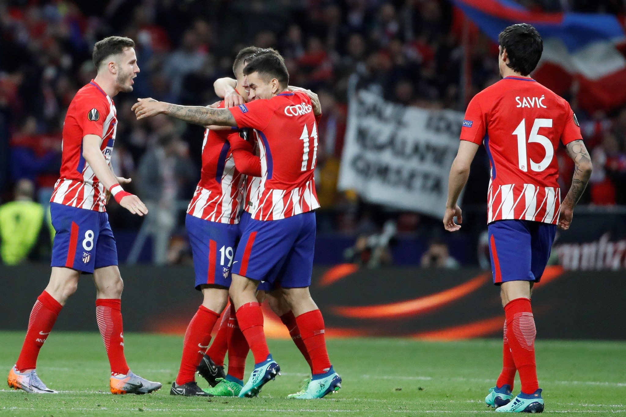 科尔：我们在控制失误上做得更好了，对比赛的控制力也更强了（科尔：失误减少，比赛掌控力提升）