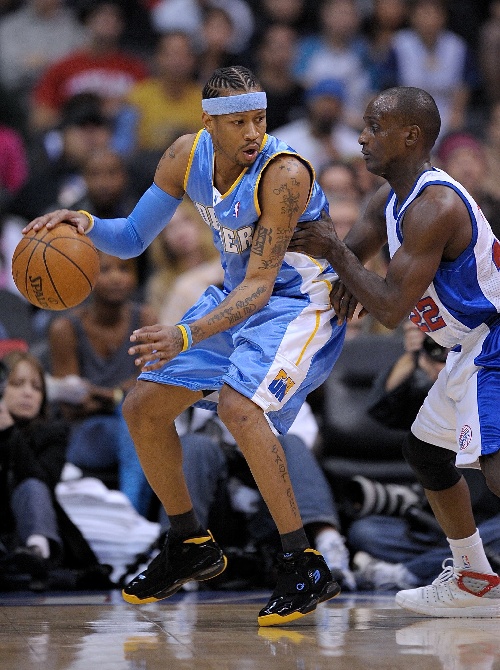 沪媒：波耶特从全北辞职后或重返中国，对执教中超持开放态度（沪媒：波耶特辞去全北主帅后或回归中国，愿考虑执教中超）