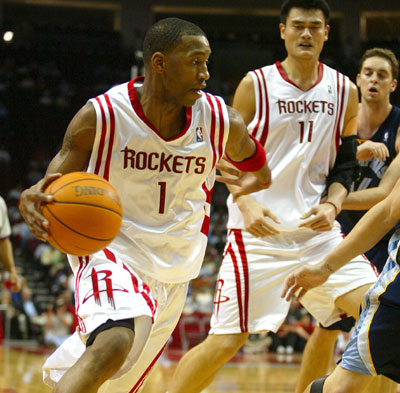 斯卢茨基：我们丢球后不得不加强进攻，这给了对手很多空间（斯卢茨基：失球后只能加大攻势 结果给了对手更多空间）