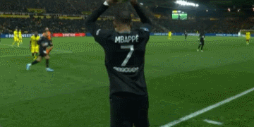 加图索：哈兰德在上半场几乎碰不到球；我们会承担责任